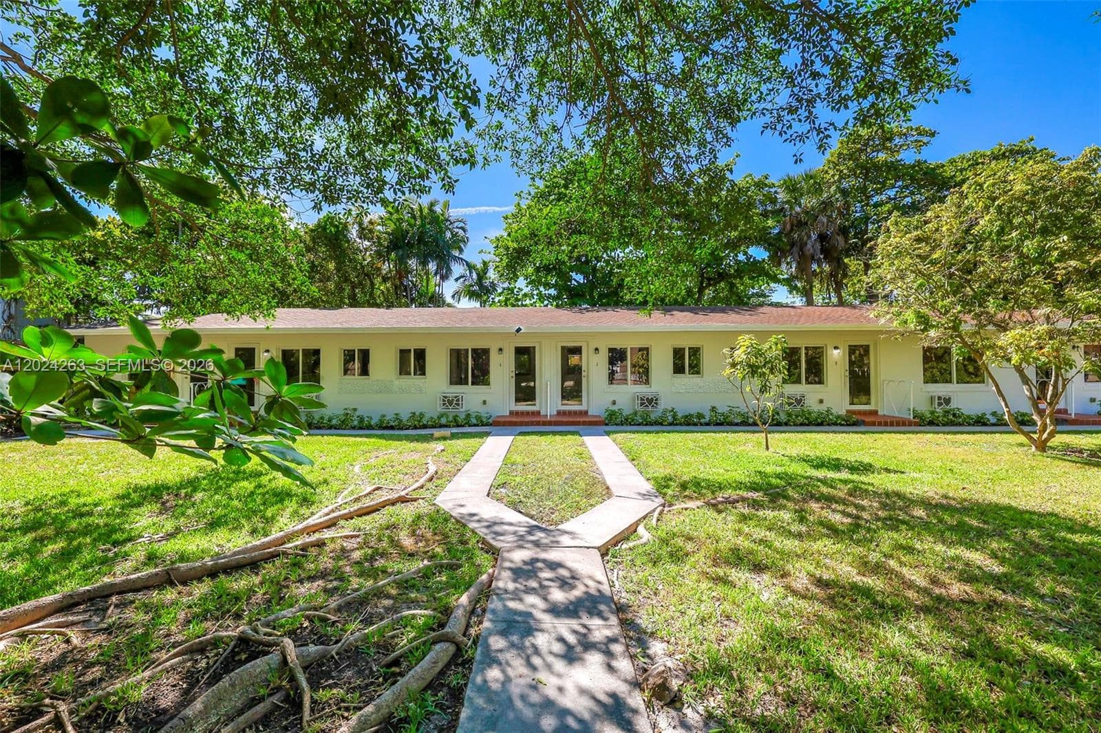 8440 NE 1st Ave # 5, Miami, FL 33138 photo 2