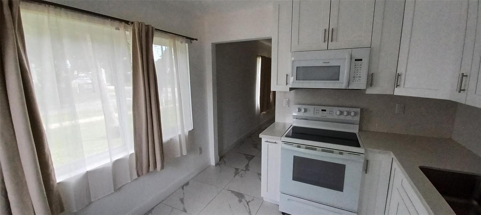 602 SE 2nd Avenue, Dania Beach, FL 33004 photo 4