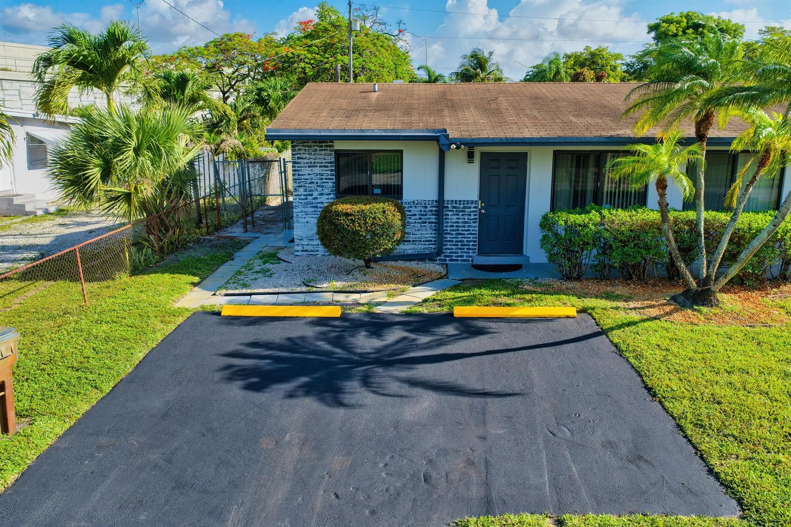 837 NW 41st Street # A-b, Oakland Park, FL 33309 photo 3