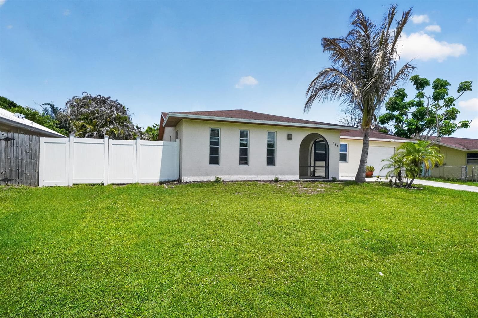 549 SE Marydale Terrace, Port St. Lucie, FL 34983 photo 2