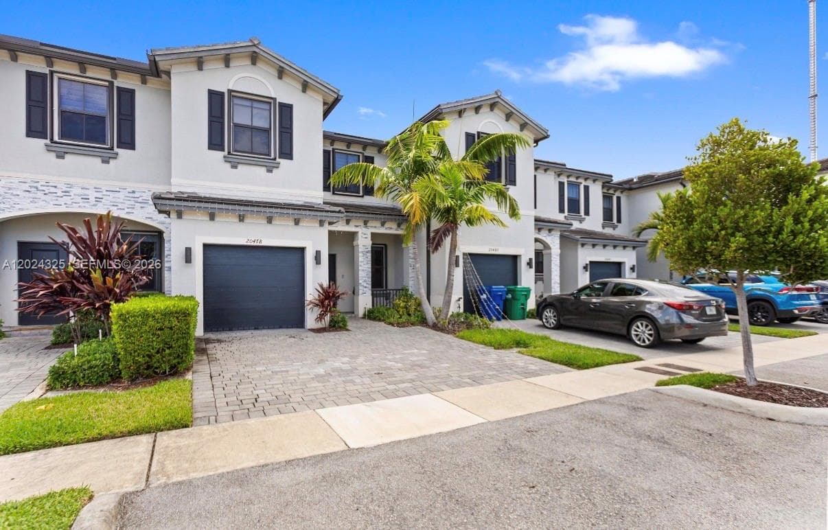 20478 NW 4th Ct # 20478, Miami Gardens, FL 33169 photo 2