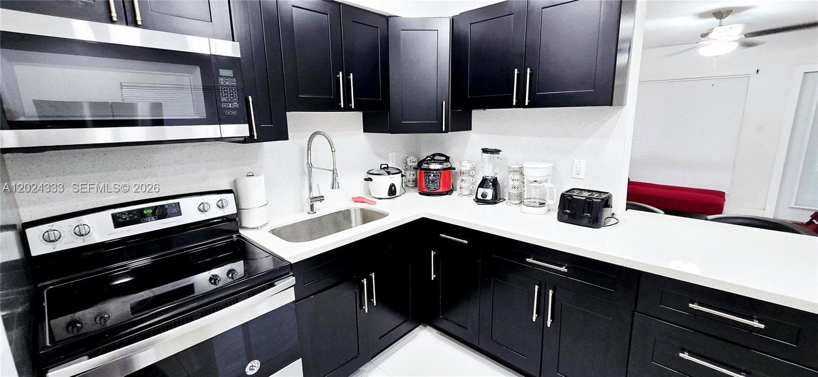 139 NW 14th Way, Dania Beach, FL 33004 photo 4