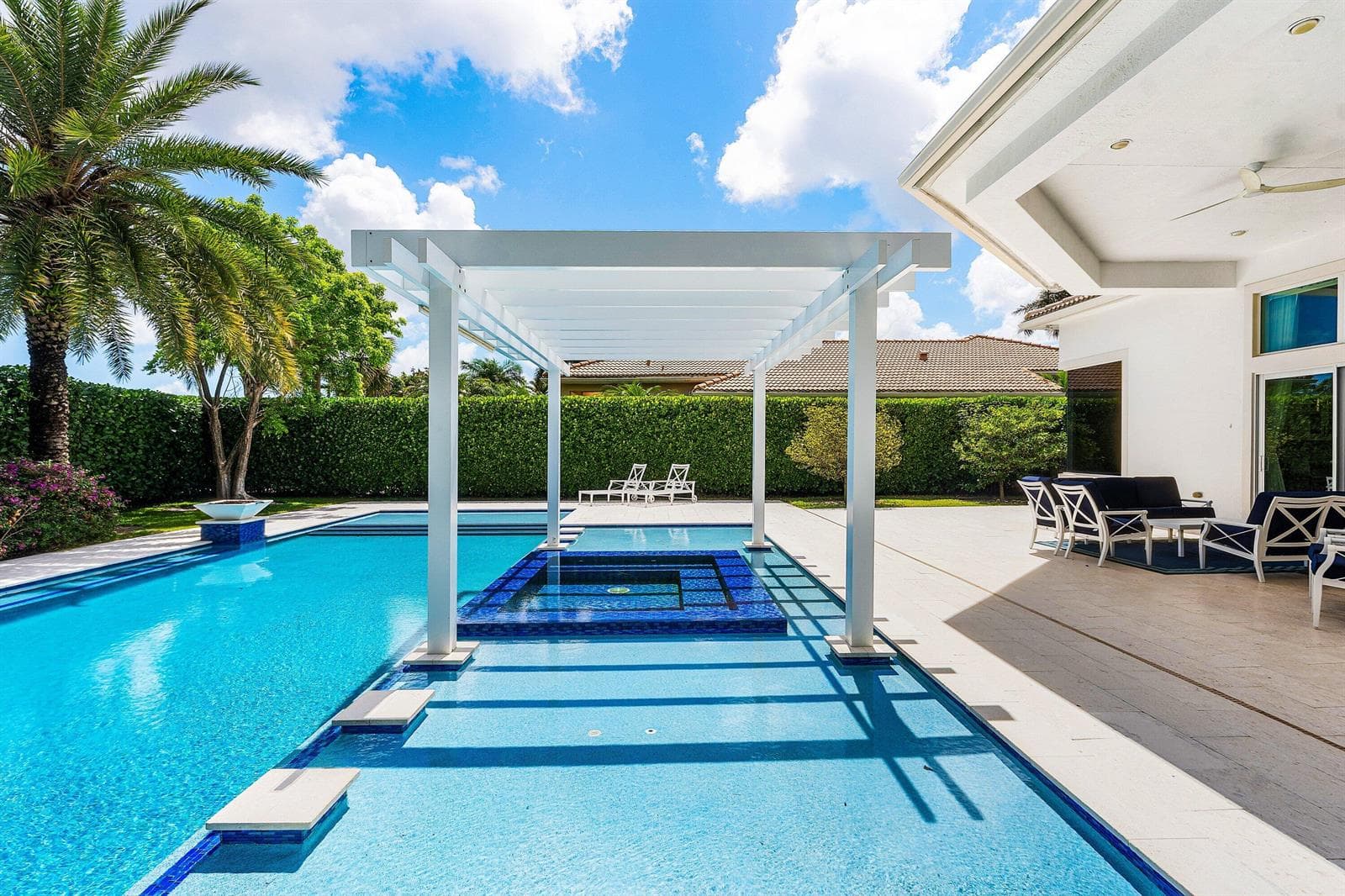 131 Carmela Court, Jupiter, FL 33478 photo 5