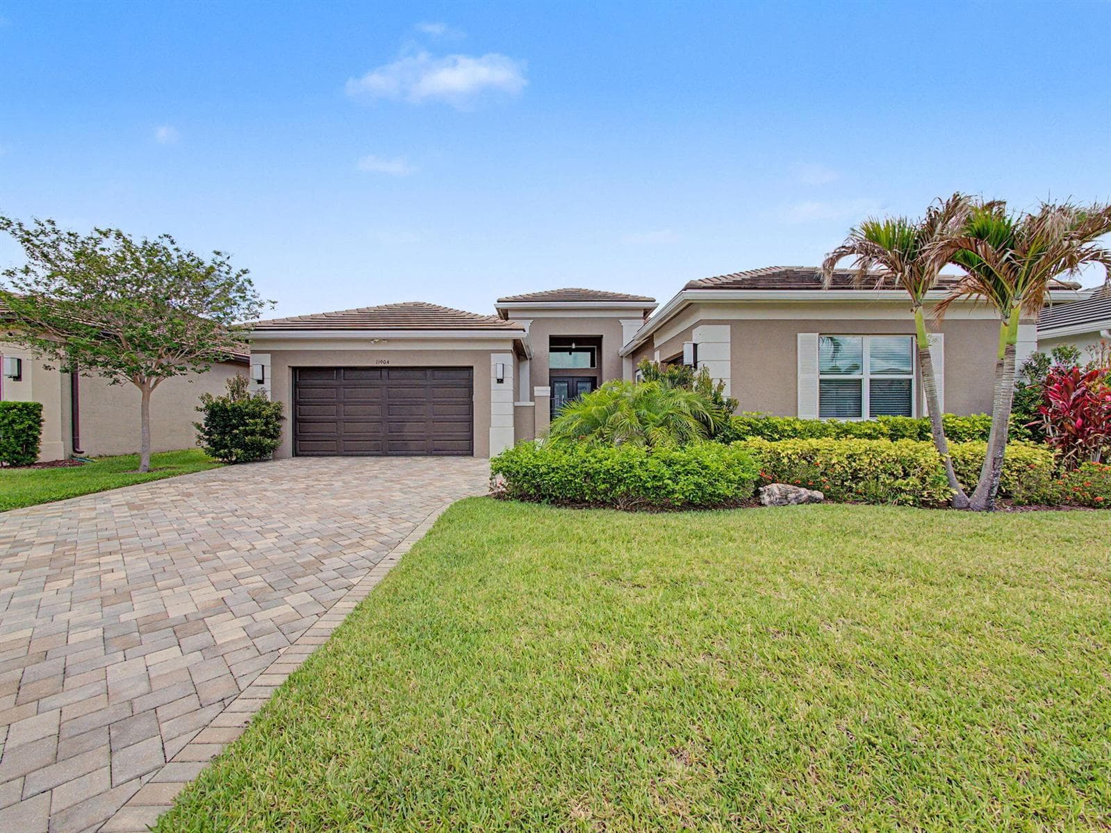 11904 SW Sailfish Isles Way, Port St. Lucie, FL 34987 photo 4
