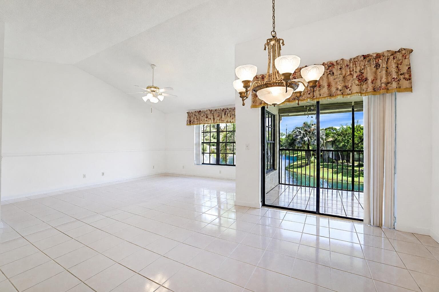 3283 Jog Park Drive, FL 33467 photo 3
