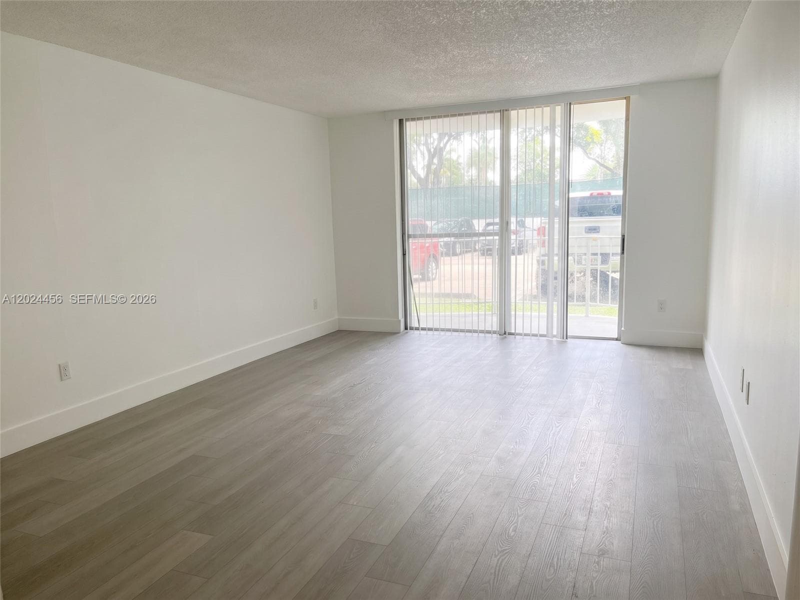 484 NW 165th St Rd # A-111, Miami, FL 33169 photo 3
