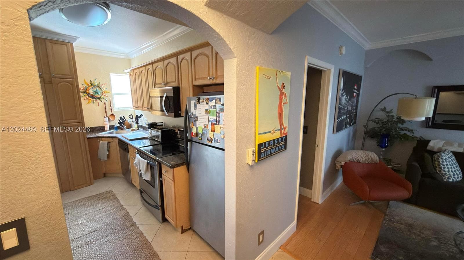 401 NE 16th Ave # 2, Fort Lauderdale, FL 33301 photo 2