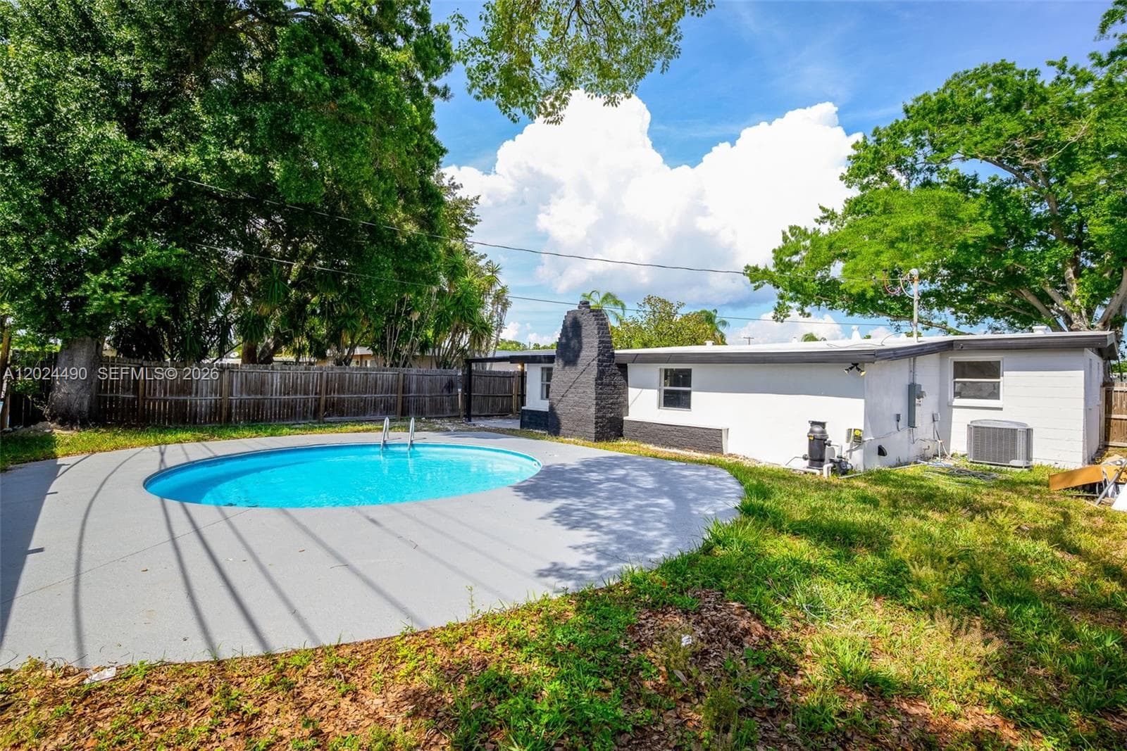 9596 Groveland St, Other City - In The State Of Florida, FL 33772 photo 5