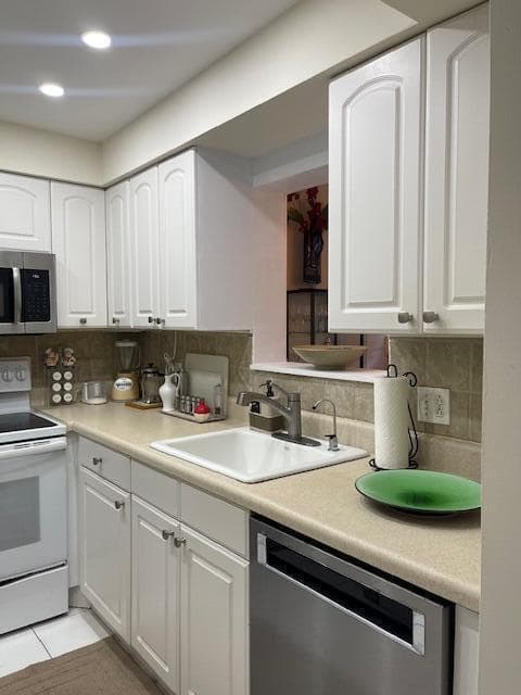 2545 South Ocean Boulevard # 303, Palm Beach, FL 33480 photo 5