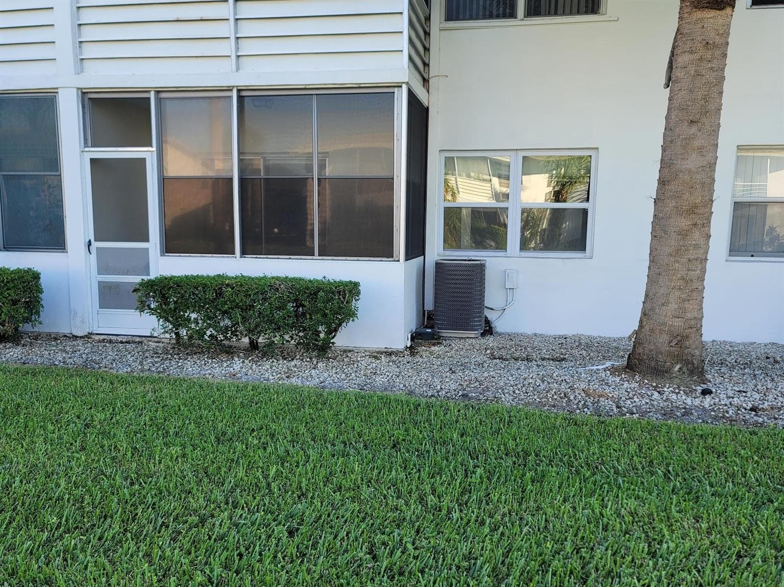 155 Coventry, West Palm Beach, FL 33417 photo 4