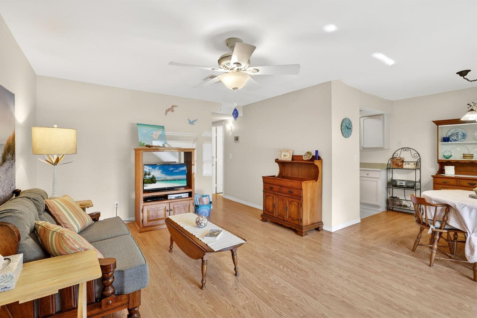 2929 SE Ocean Boulevard # M4, Stuart, FL 34996 photo 4