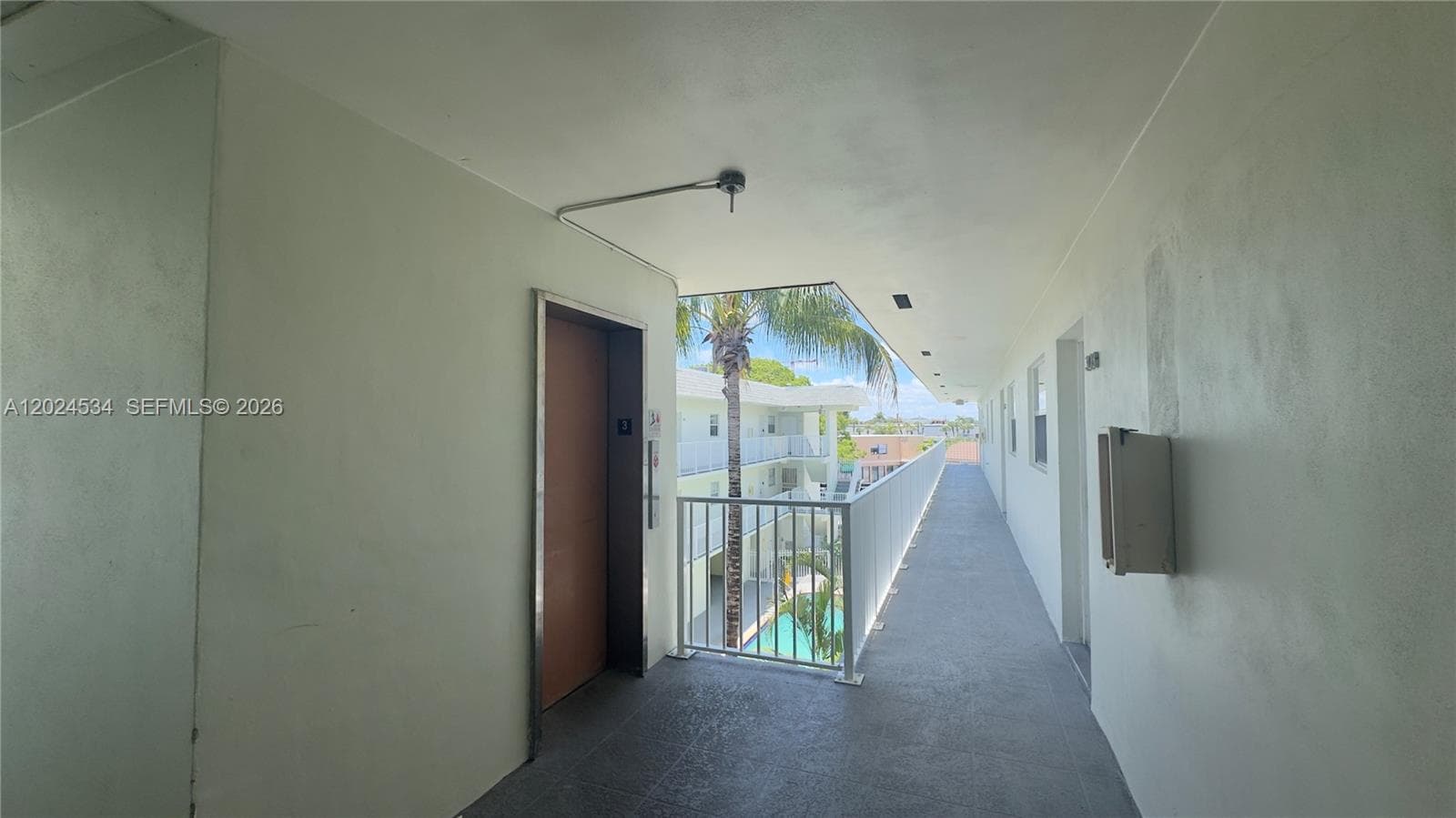 12890 NE 8th Ave # 302, North Miami, FL 33161 photo 2