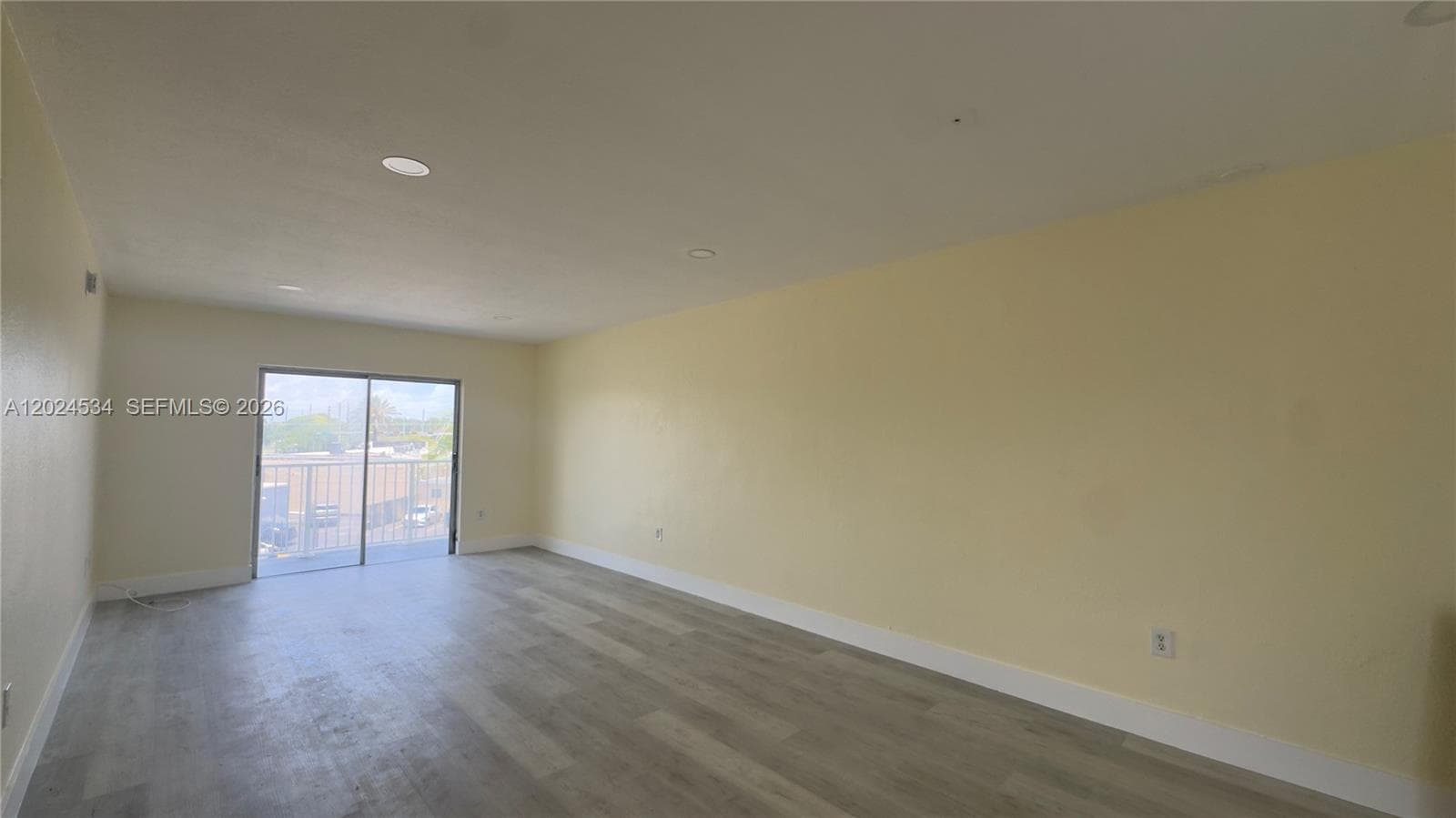12890 NE 8th Ave # 302, North Miami, FL 33161 photo 3