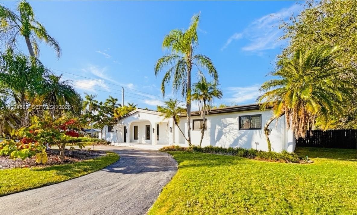 8695 SW 110th St, Miami, FL 33156 photo 2