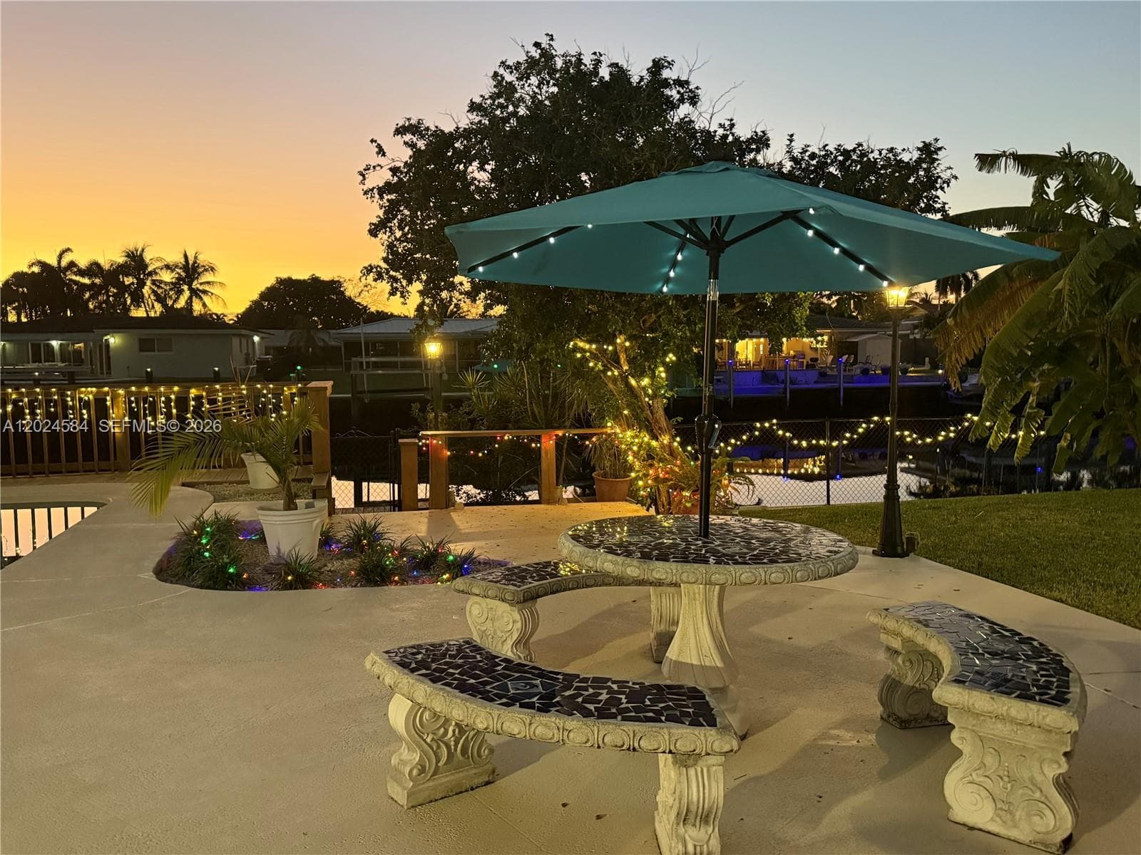 411 SE 6th Ave, Pompano Beach, FL 33060 photo 2