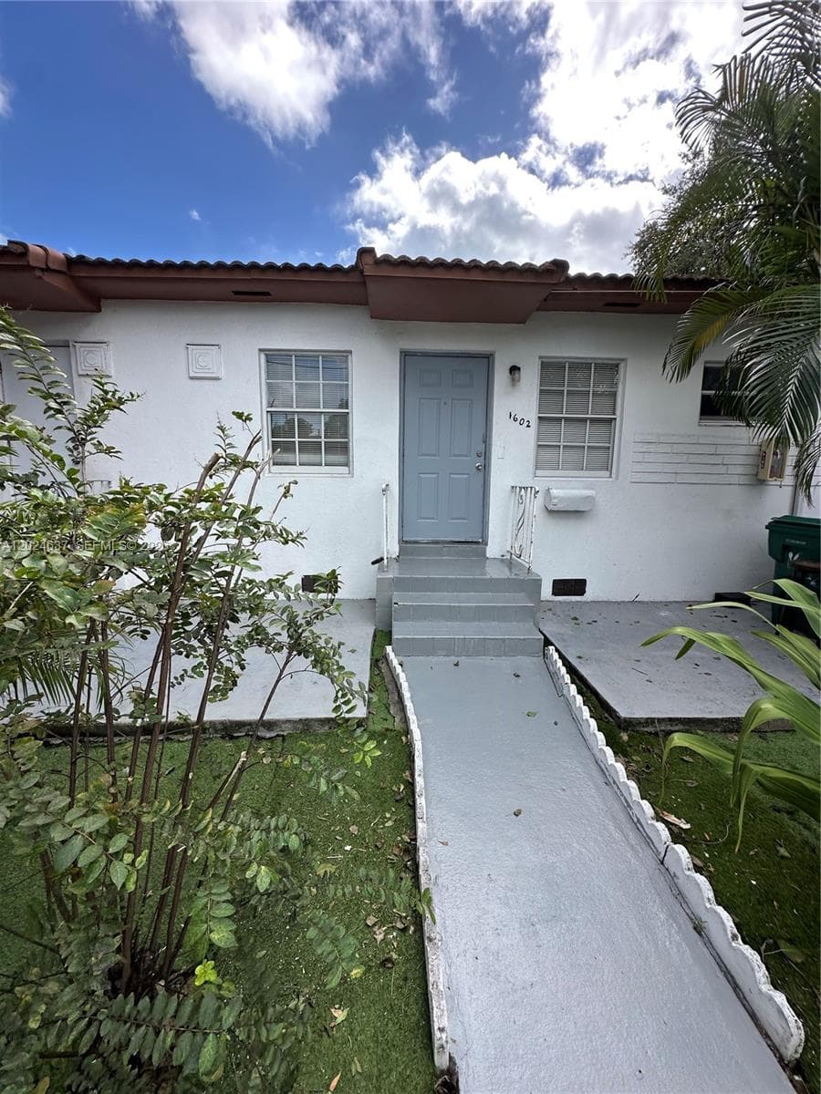600 SW 16th Ave, Miami, FL 33135 photo 4