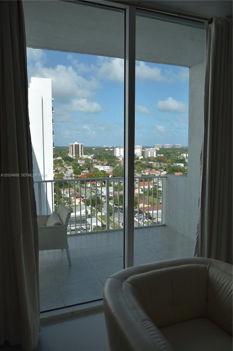 3180 SW 22nd Ter # PH203, Miami, FL 33145 photo 3