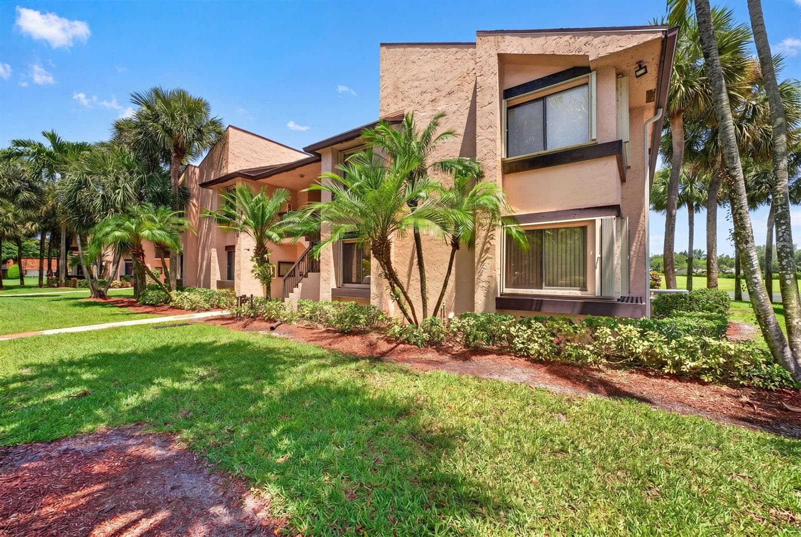 2240 SW 92nd Terrace # 2402, Davie, FL 33324 photo 3