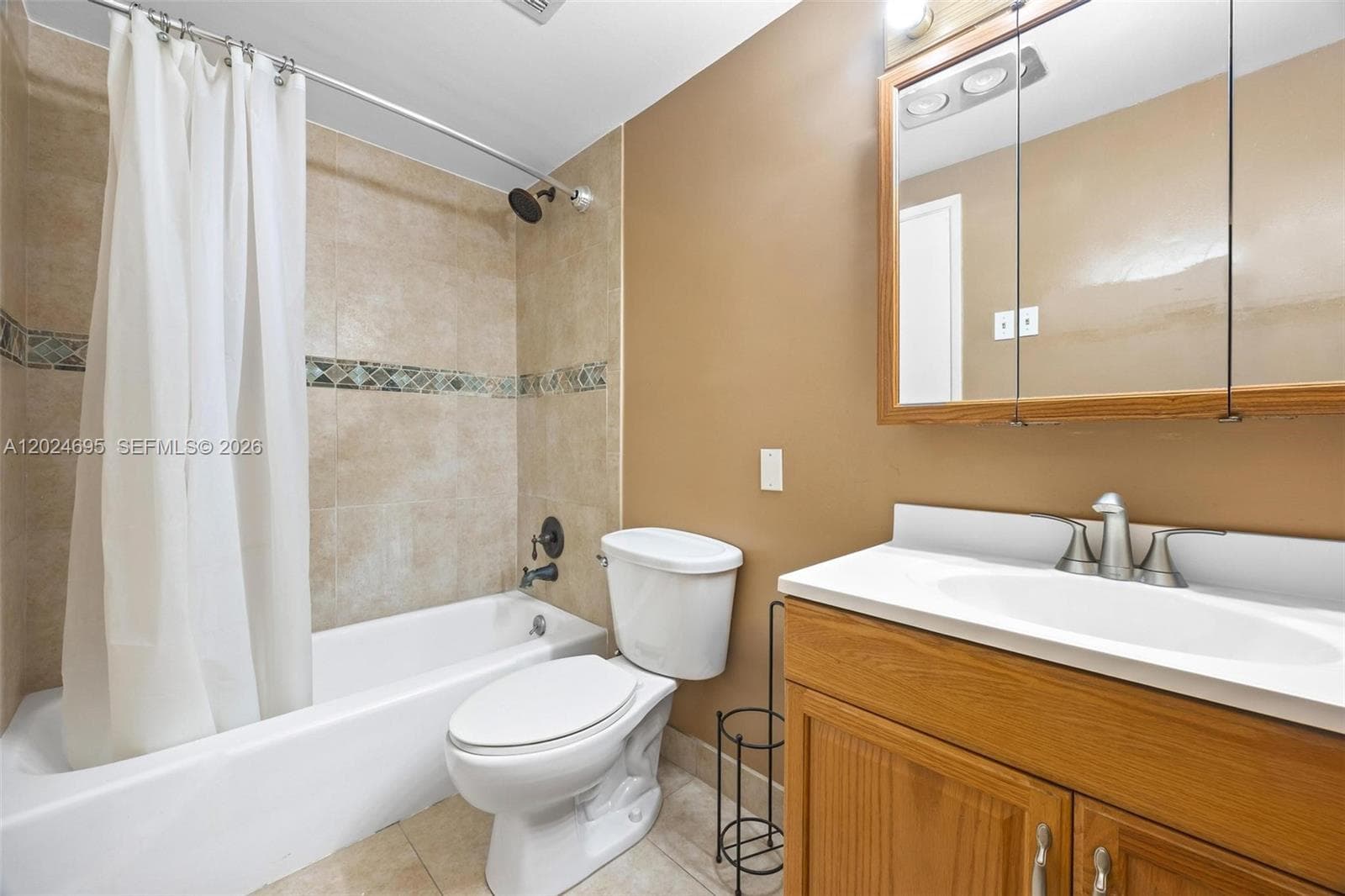 4350 Hillcrest Dr # 1016, Hollywood, FL 33021 photo 5