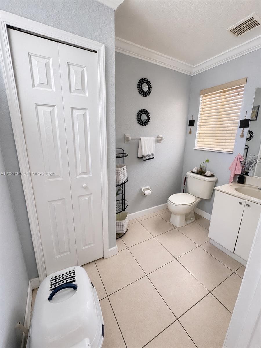 7305 NW 173rd Dr # 102, Hialeah, FL 33015 photo 5