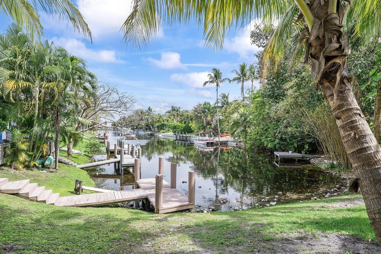 981 Delray Lakes Drive, Delray Beach, FL 33444 photo 3
