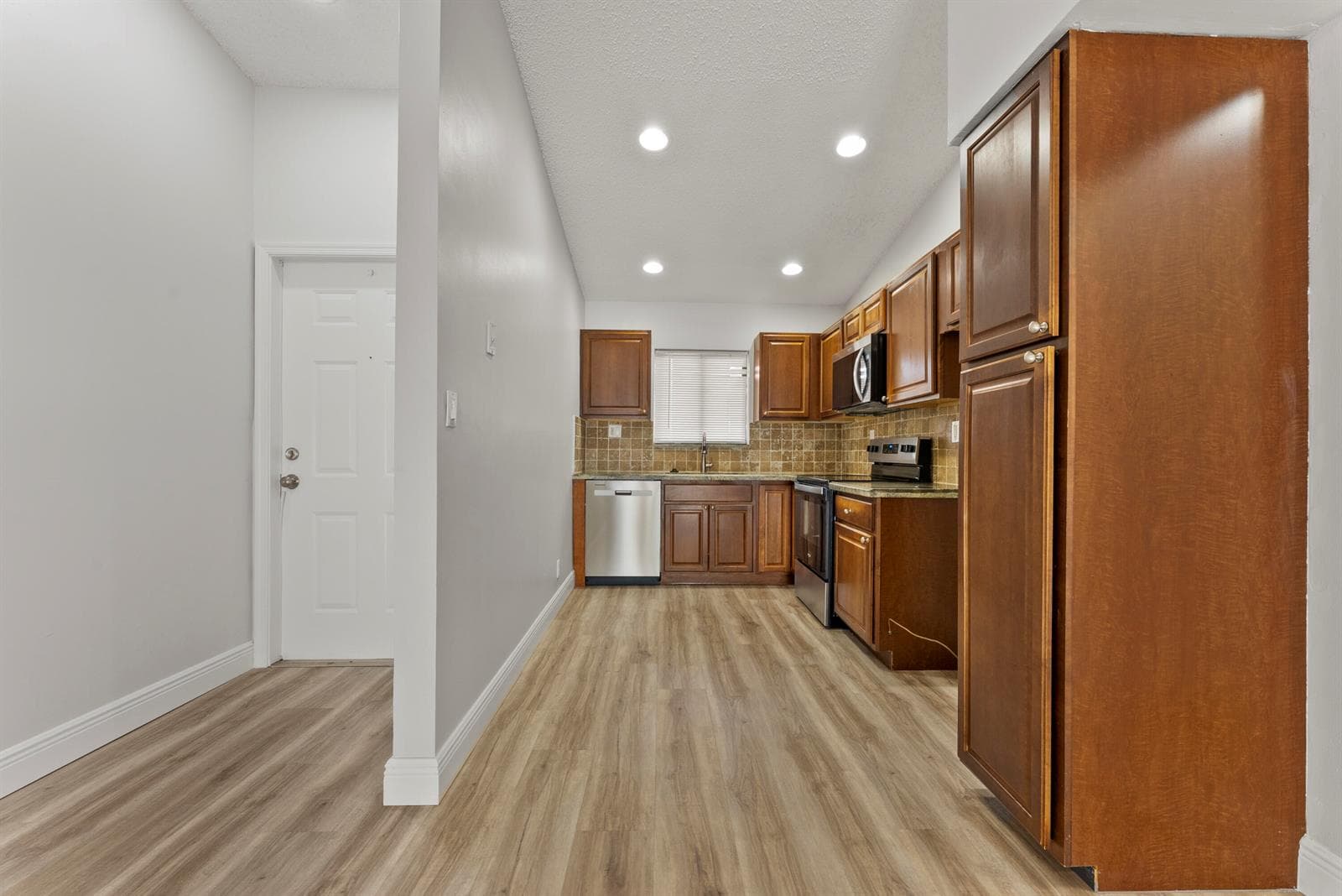2900 Olivewood Terrace # 2010, Boca Raton, FL 33431 photo 4