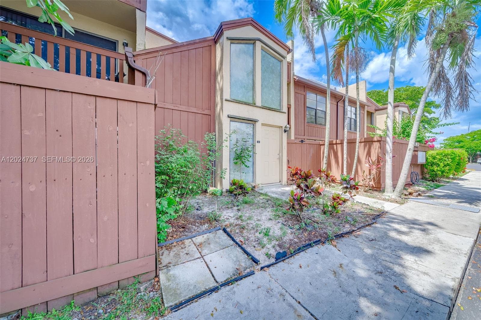 6547 SW 116th Pl # C, Miami, FL 33173 photo 3