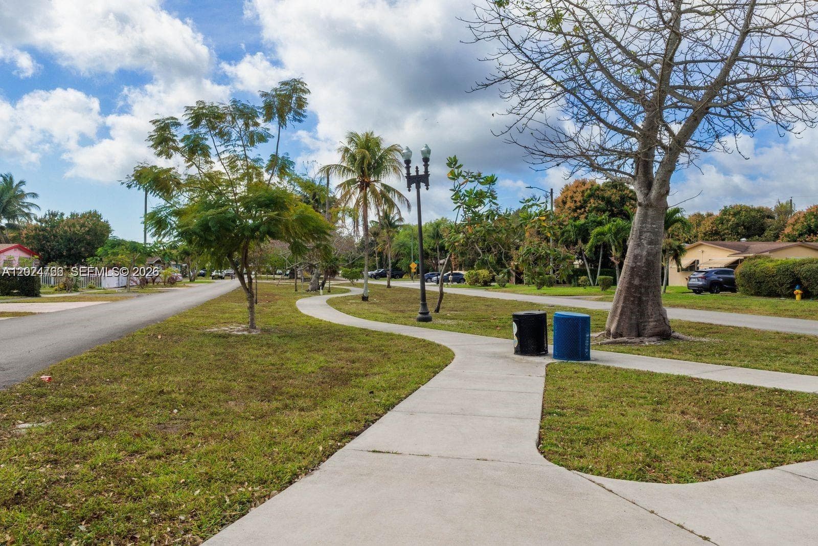1301 NE 153rd St # 1301, North Miami Beach, FL 33162 photo 2