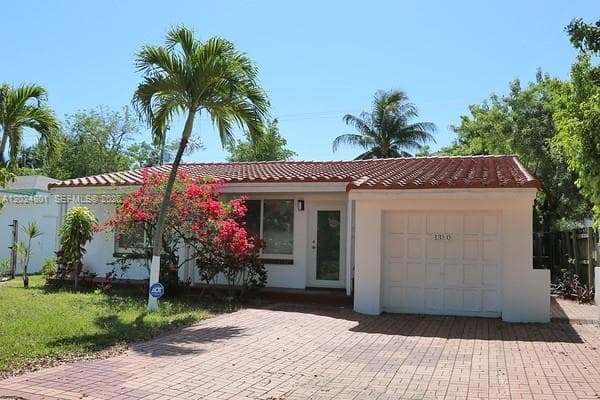 1380 71st St # 1380, Miami Beach, FL 33141 photo 2