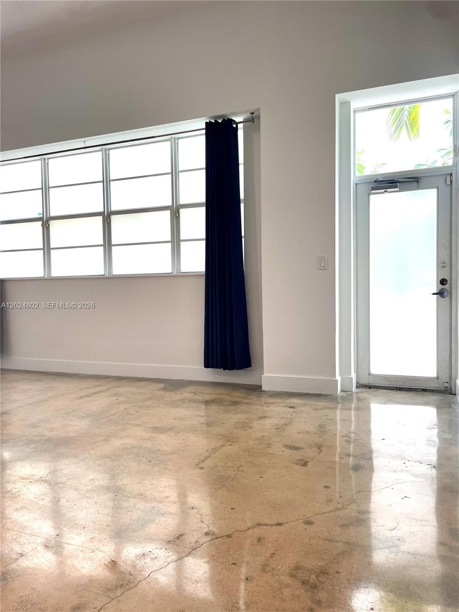 935 Euclid Ave # 6, Miami Beach, FL 33139 photo 4