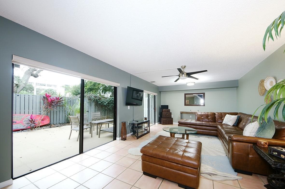 1700 Embassy Drive # 504, West Palm Beach, FL 33401 photo 3