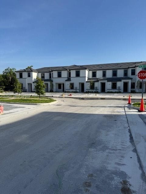 122 NW 10th Ter # 122 C, Florida City, FL 33034 photo 3