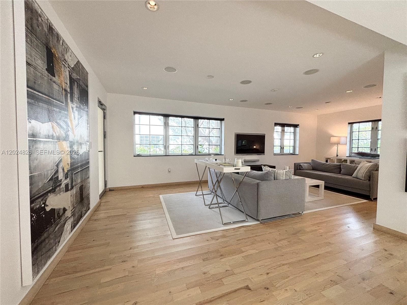 1520 Michigan Ave # 1, Miami Beach, FL 33139 photo 2