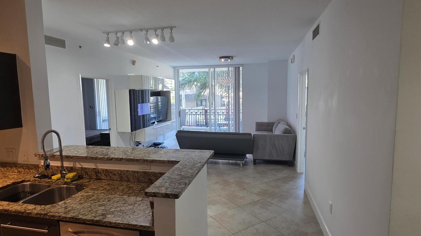 550 Okeechobee Boulevard # 308, West Palm Beach, FL 33401 photo 3