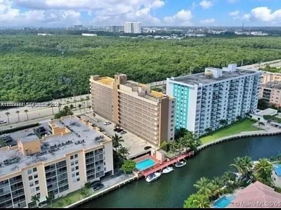 2903 N Miami Beach Blvd # 907, North Miami Beach, FL 33160 photo 2