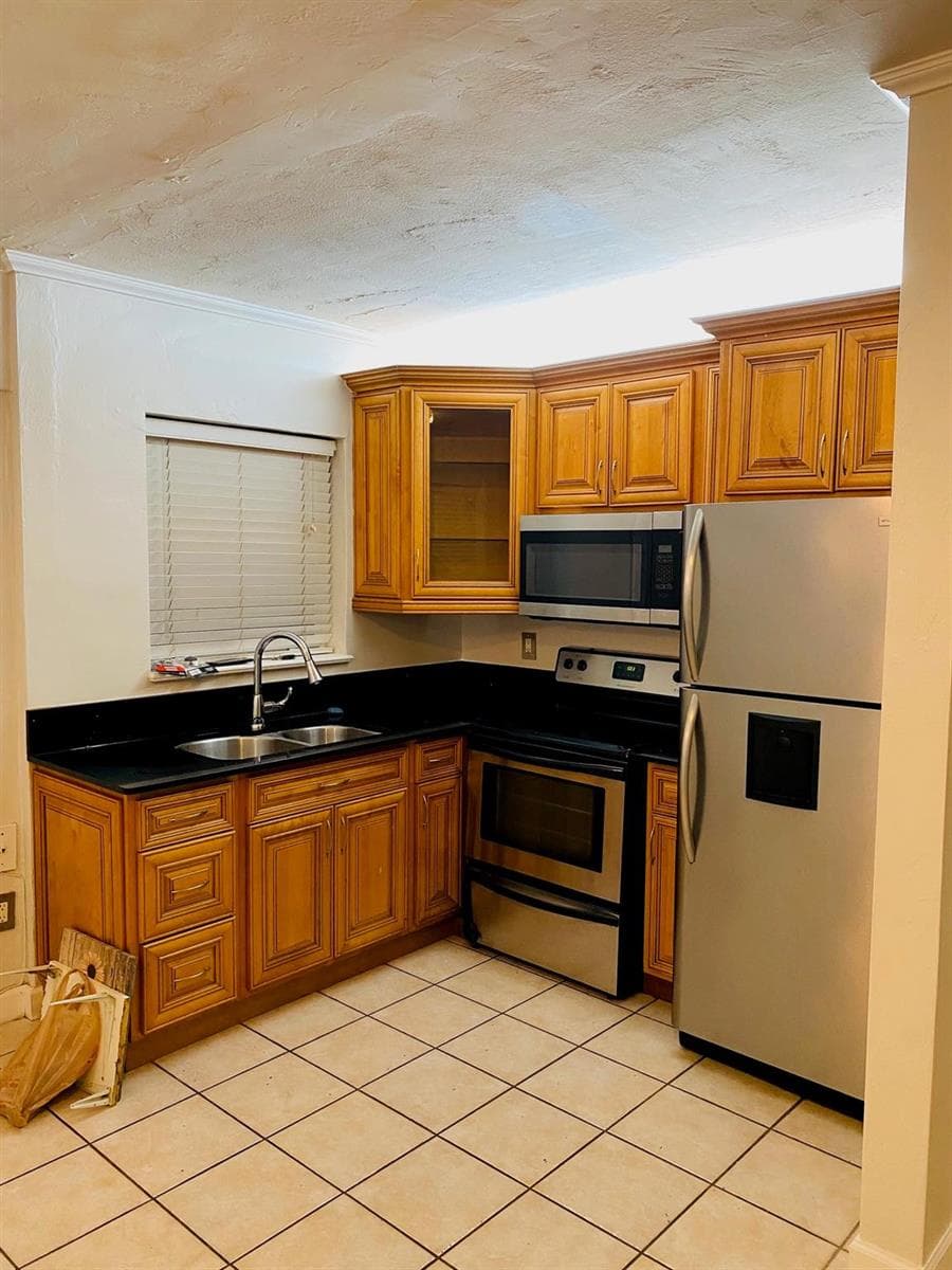 1301 N 12th Court # 12a, Hollywood, FL 33019 photo 3