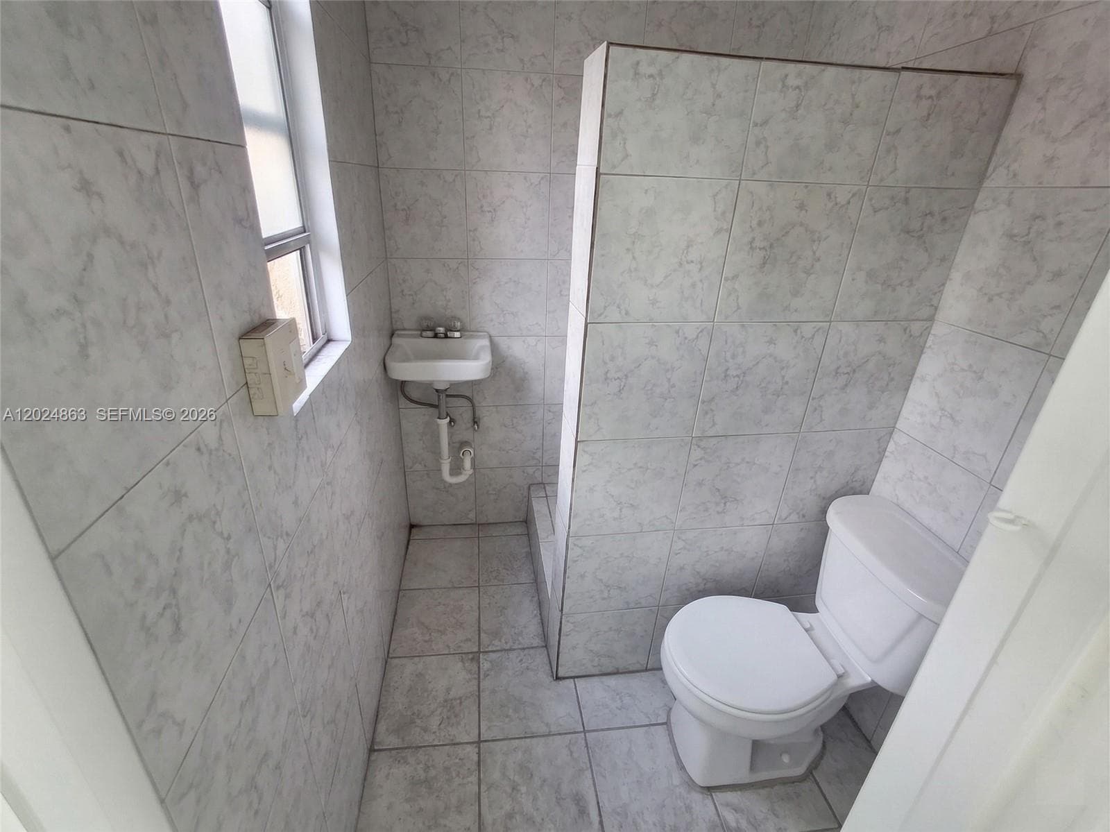 625 W Avenue A, Belle Glade, FL 33430 photo 4