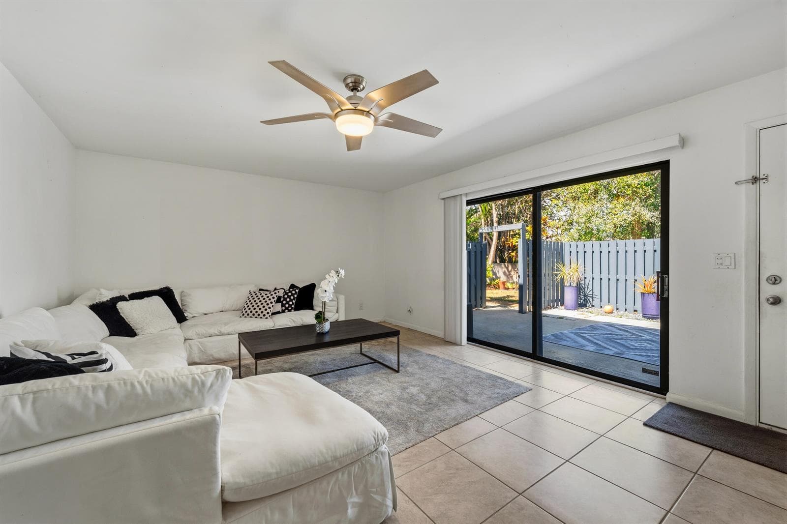 3852 Jefferson Street, Stuart, FL 34997 photo 4