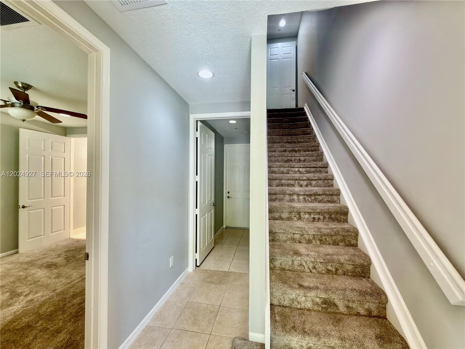 3909 White Peacock Ln, Coconut Creek, FL 33073 photo 3