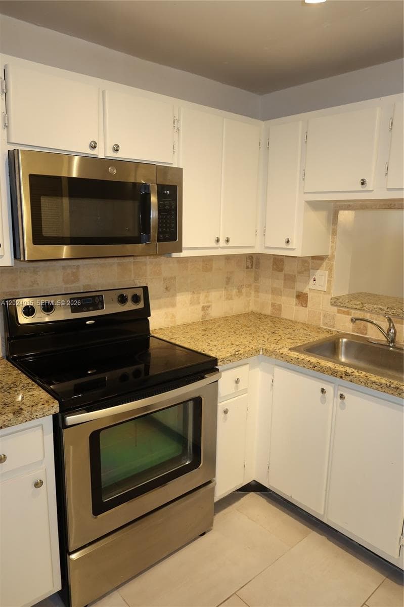 10835 SW 112th Ave # 113, Miami, FL 33176 photo 2