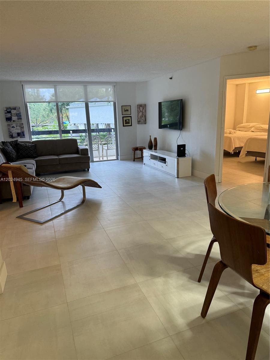 3600 Mystic Pointe Dr # 208, Aventura, FL 33180 photo 5