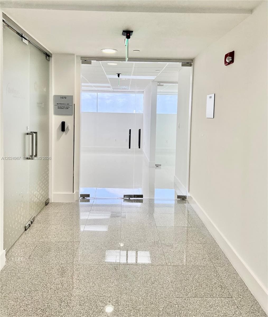 2100 Ponce De Leon Blvd # 1050, Coral Gables, FL 33134 photo 2