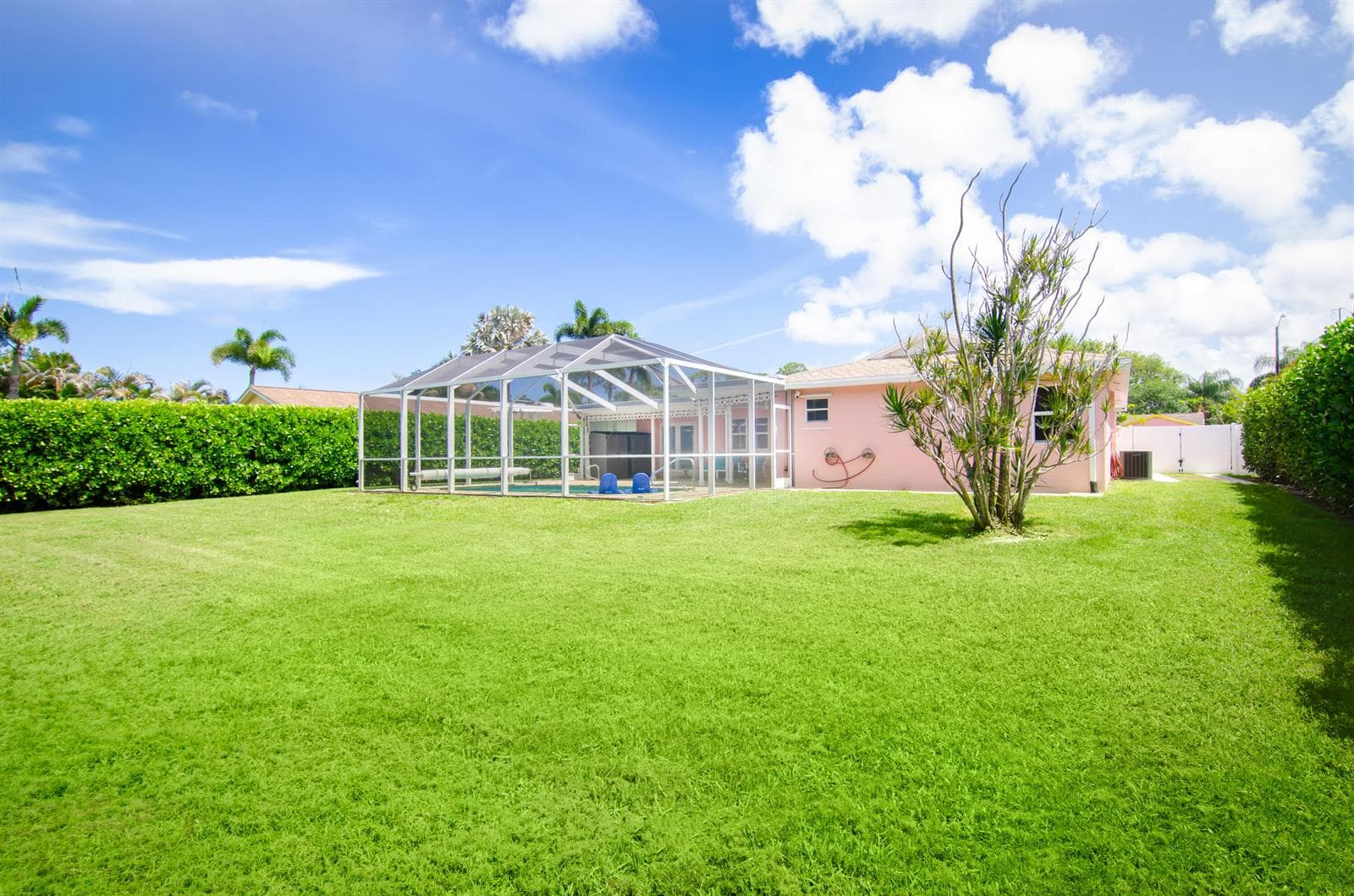 613 Oak Terrace, Jupiter, FL 33458 photo 2