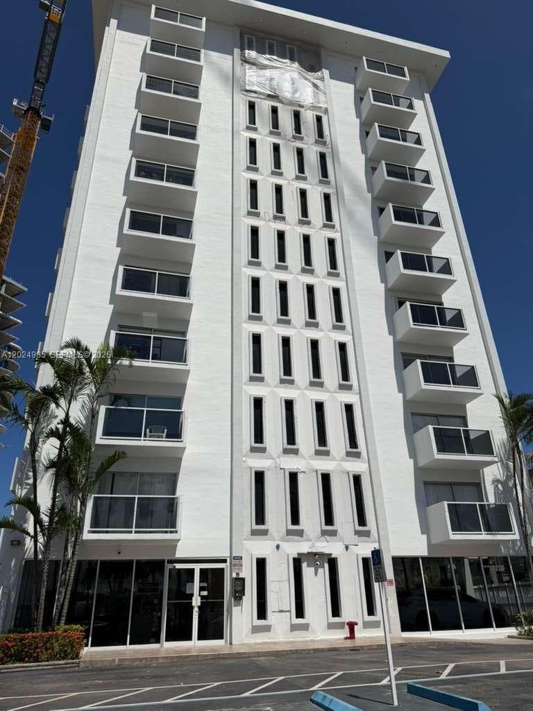 5313 Collins Ave # 1109, Miami Beach, FL 33140 photo 2