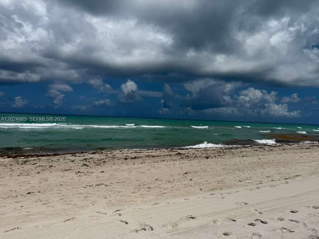 5313 Collins Ave # 1109, Miami Beach, FL 33140 photo 3