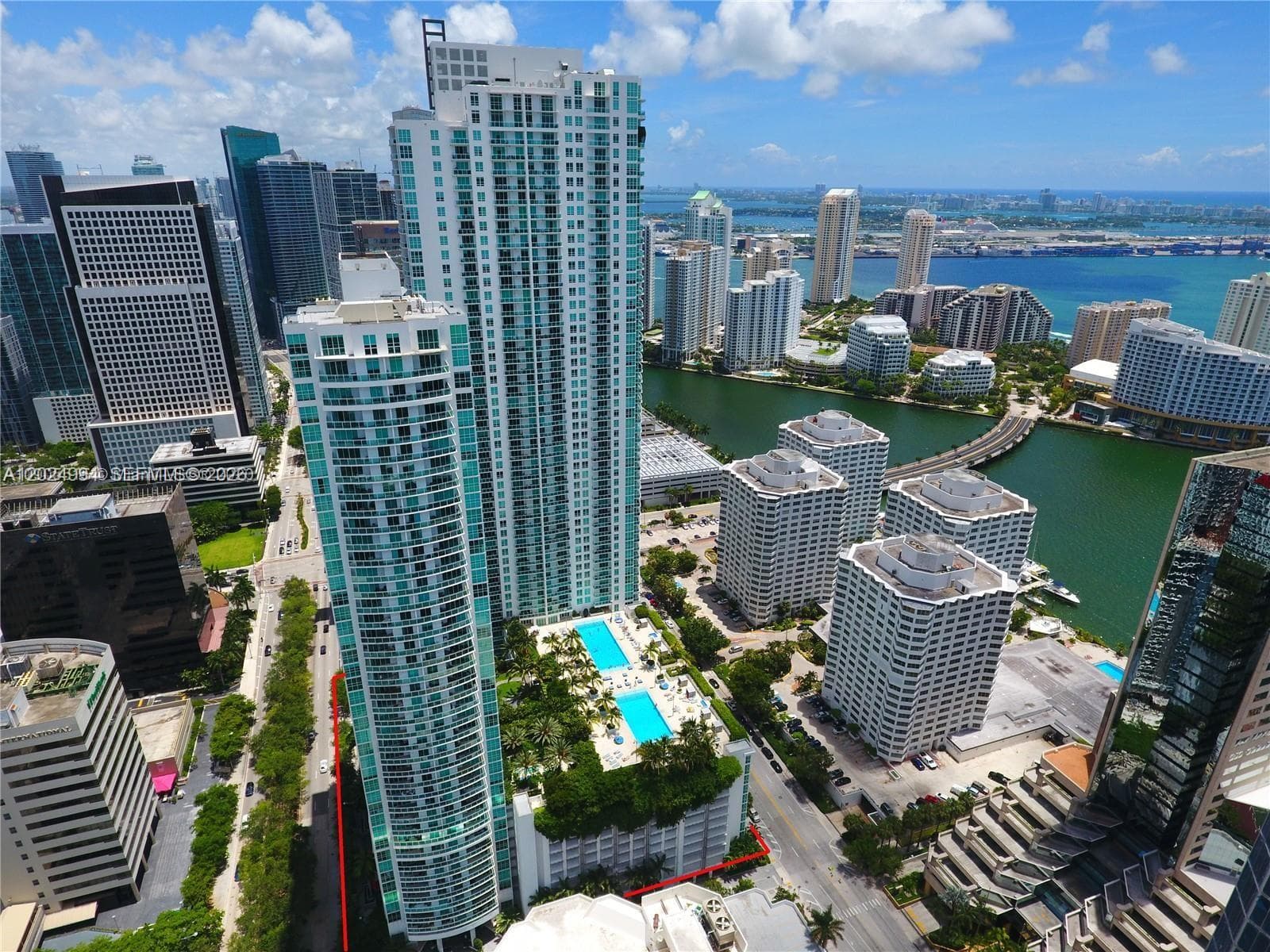 950 Brickell Bay Dr # 1911, Miami, FL 33131 photo 2