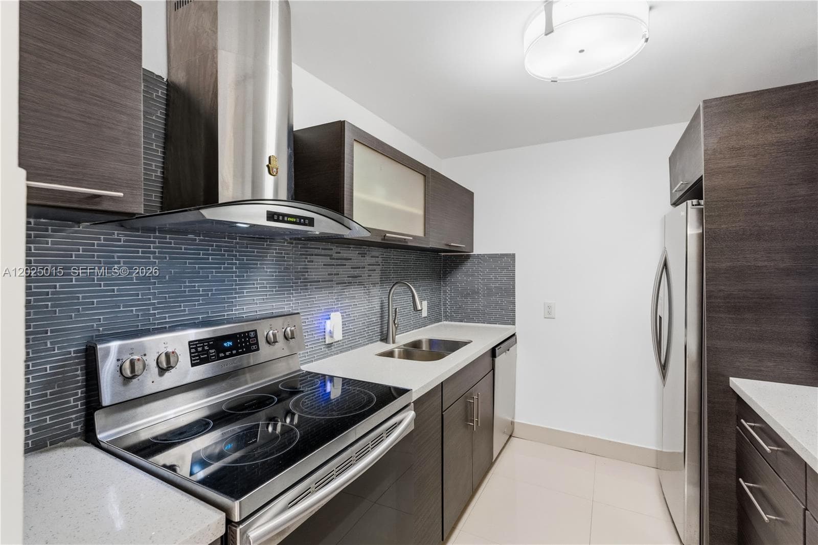 3625 N Country Club Dr # 402, Aventura, FL 33180 photo 3