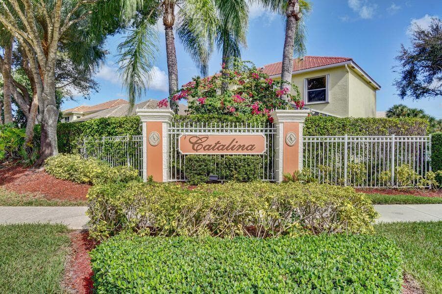 3190 El Camino Real, West Palm Beach, FL 33409 photo 2