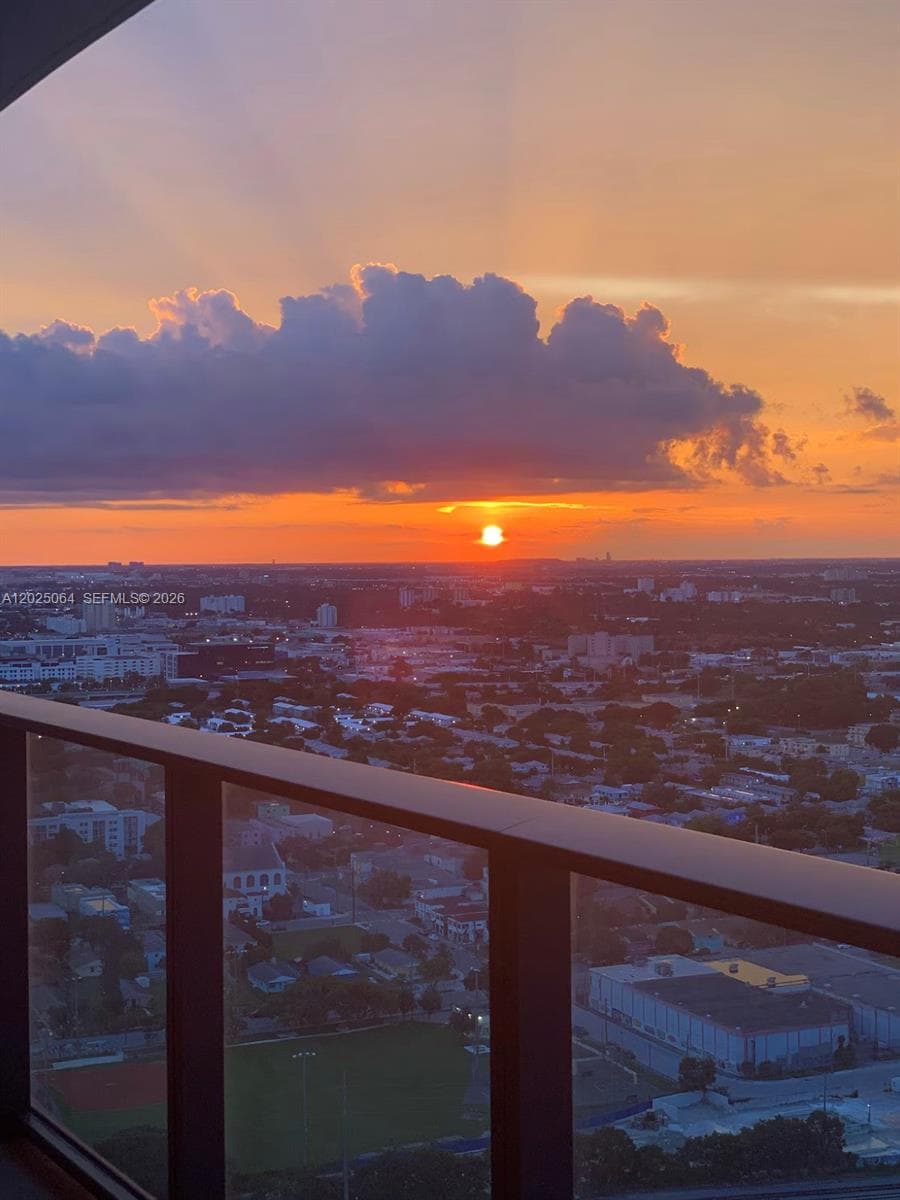 1600 NE 1 AVE # 3519, Miami, FL 33132 photo 2