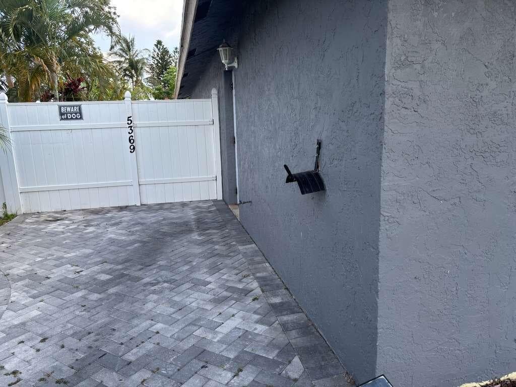 5369 Gene Circle, West Palm Beach, FL 33415 photo 4
